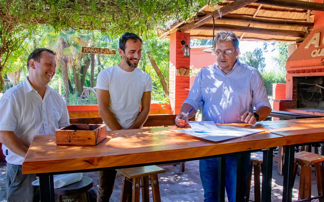 Petrecca visitó ACU Quinta, un emprendimiento con una novedosa propuesta turística