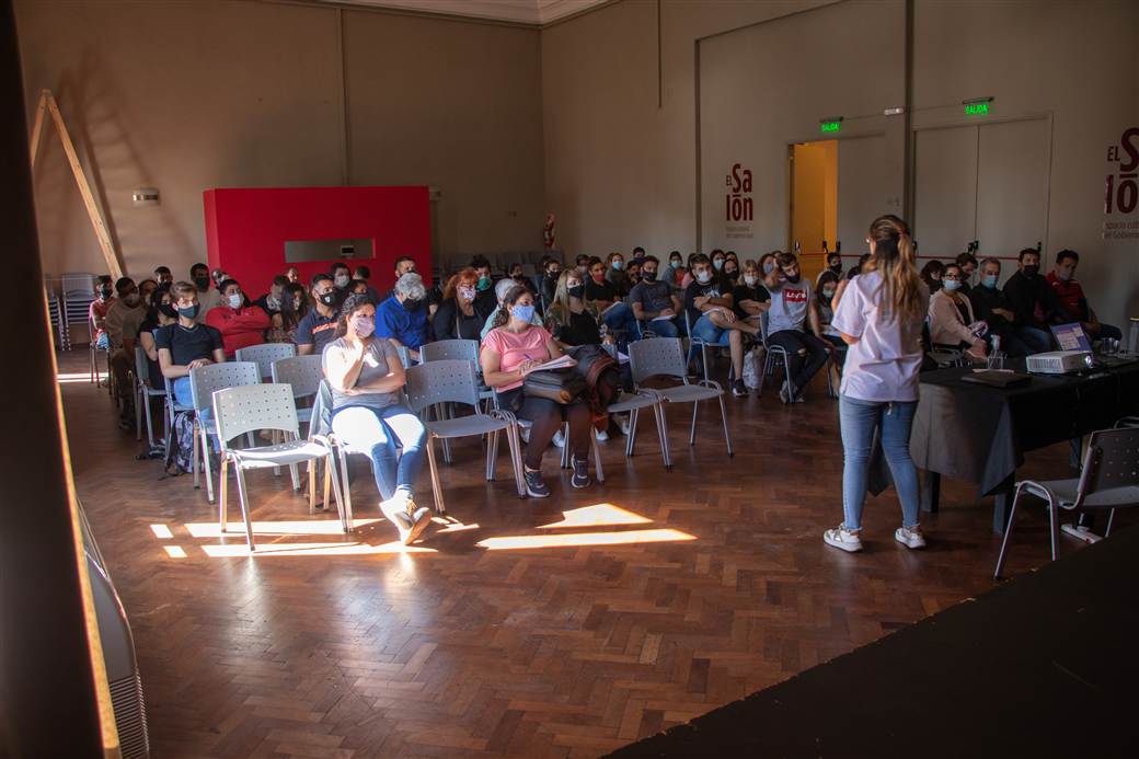 Se realizó un nuevo curso de manipulación de alimentos para personal en general