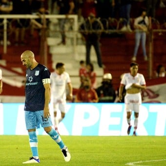 Racing perdió con Huracán y sacó la calculadora