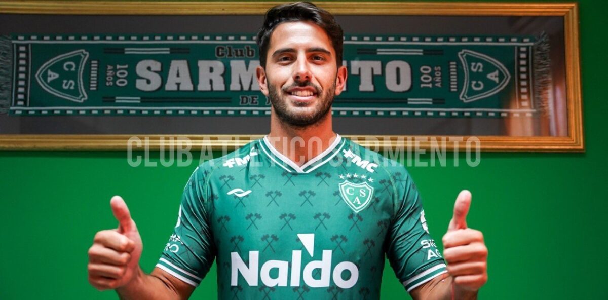 Sarmiento oficializó dos nuevos refuerzos