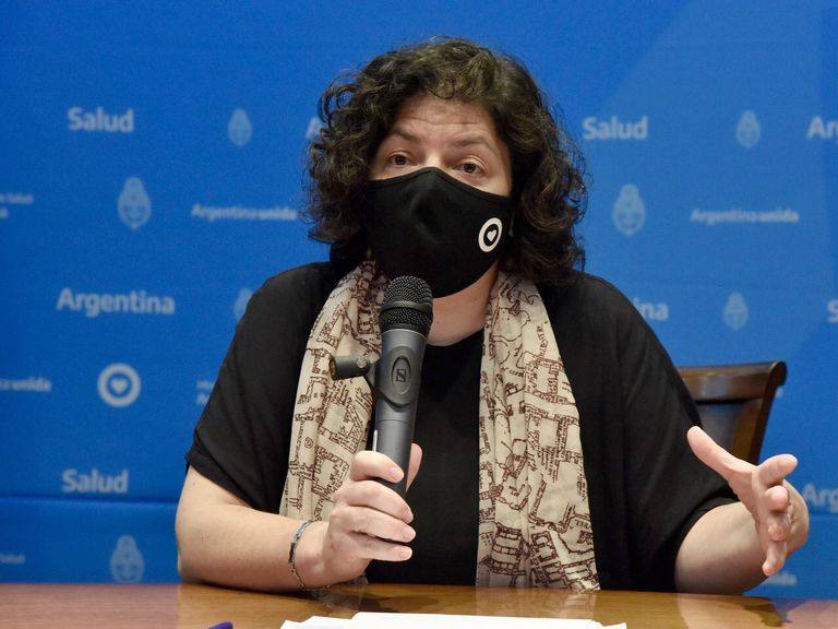 "Los empresarios están preocupados por los aislamientos", señaló la ministra de Salud de la Nación, Carla Vizzotti, y anticipó que la semana próxima se reunirá con el ministro de Desarrollo Productivo, Matías Kulfas, para "sinergizar con el sector privado".