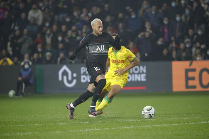 PSG NANTES