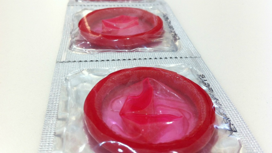 condones