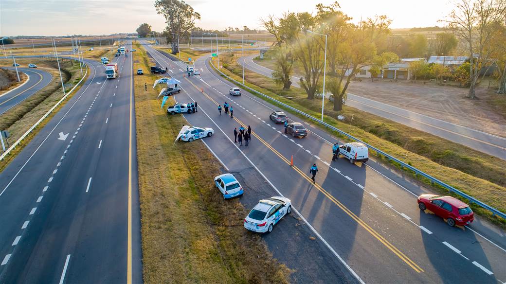 Mega operativo de seguridad en Autopista Ruta 7