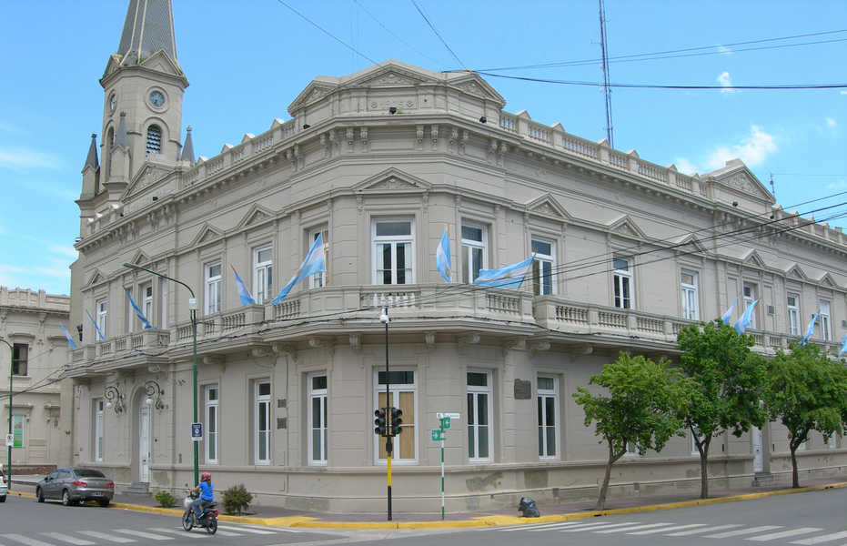 Frente Palacio Municipal