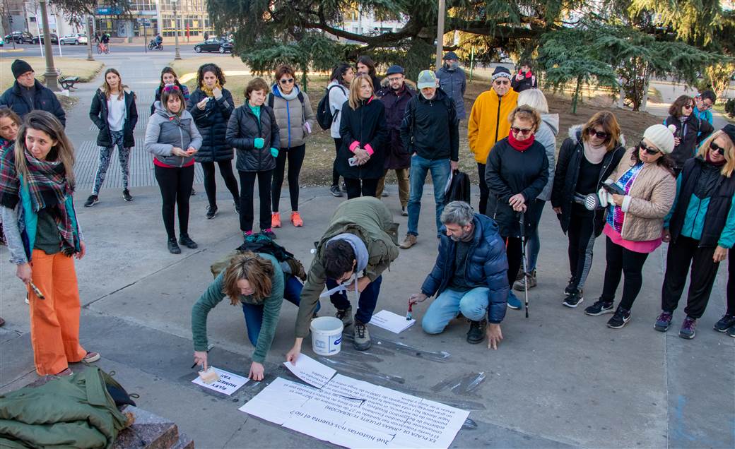 Caminata muestra El rio siempre vuelve a su cauce