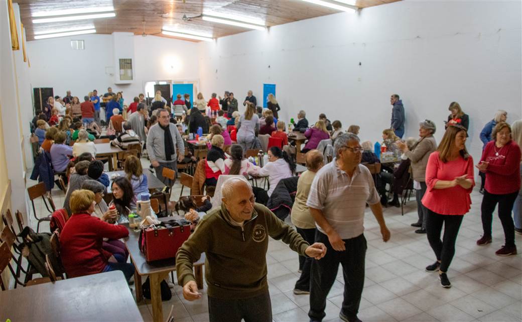 Petrecca Visita a la pena Adultos Conectados