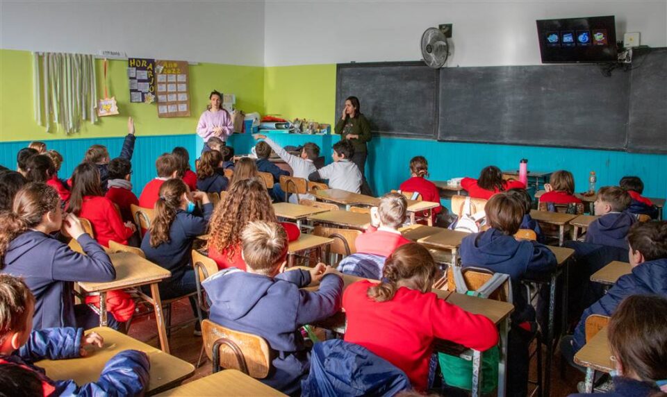 Educacion Charla Medio Ambiente en el colegio Santa Union 1 scaled