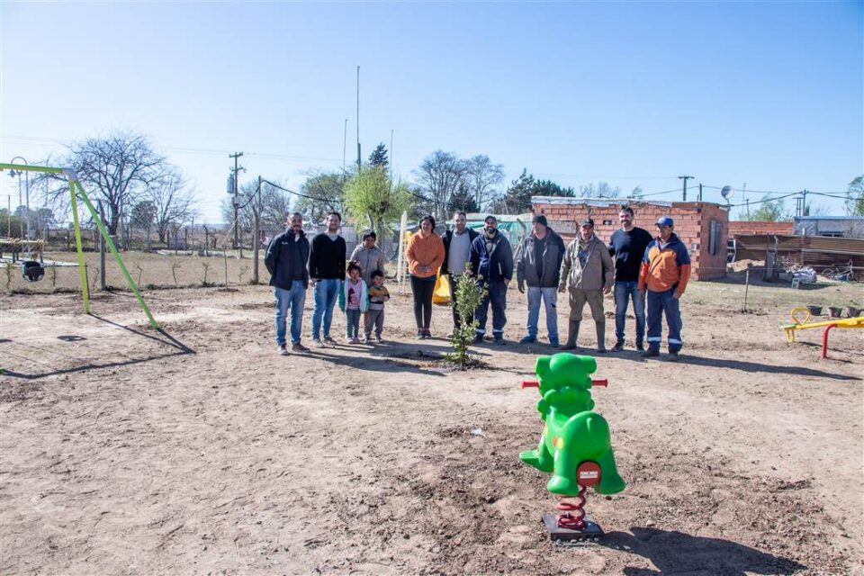 Nueva plaza en barrio Los Totoreros scaled