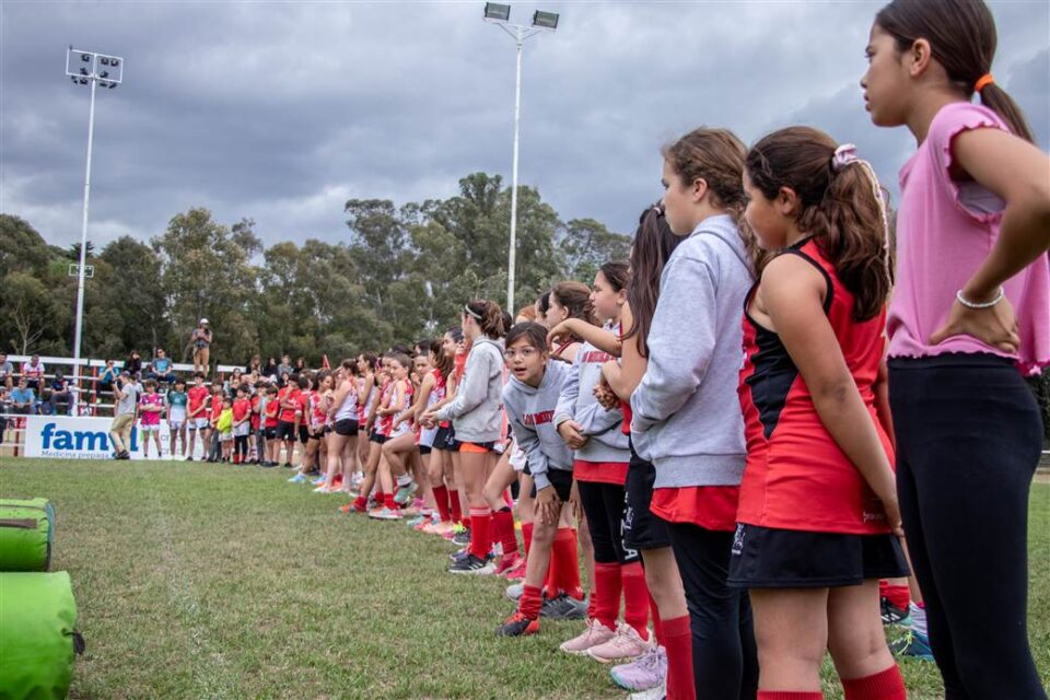 Clinica deportiva hockey y rugby en Club Los Miuras scaled