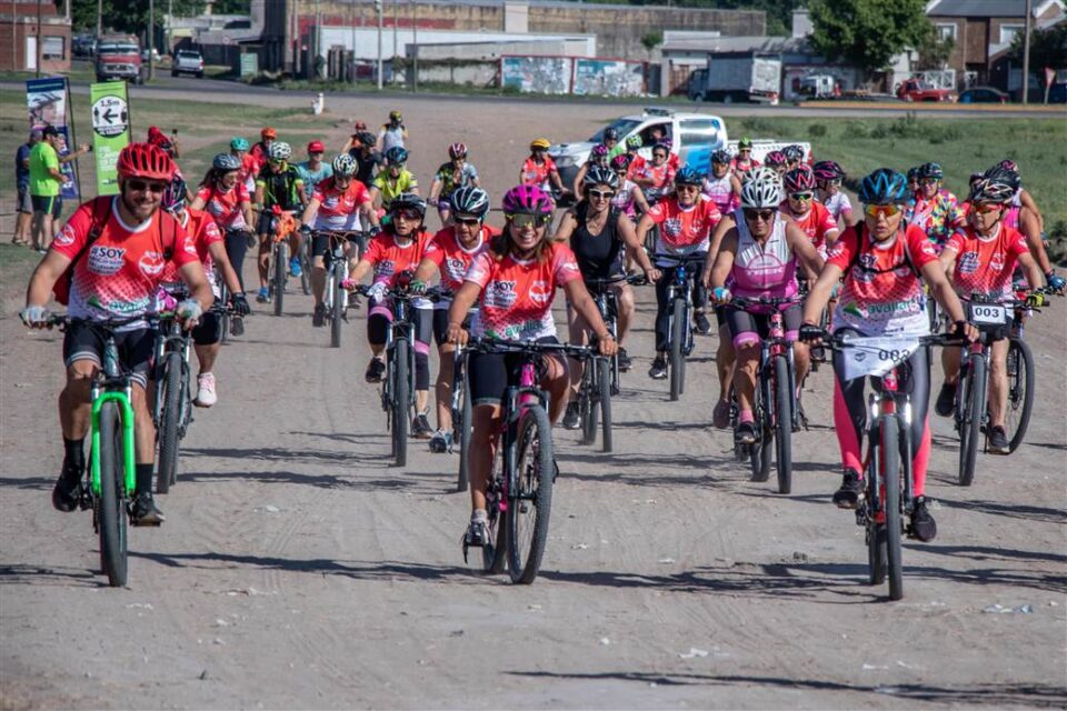 Bicicleteada solidaria de Corazon Joven scaled