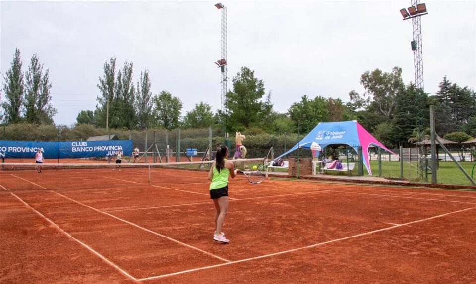 DEPORTES Tenis en el Club Banco Provincia scaled