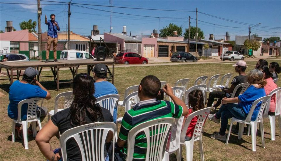 Empleo capacitacion barrios archivo scaled