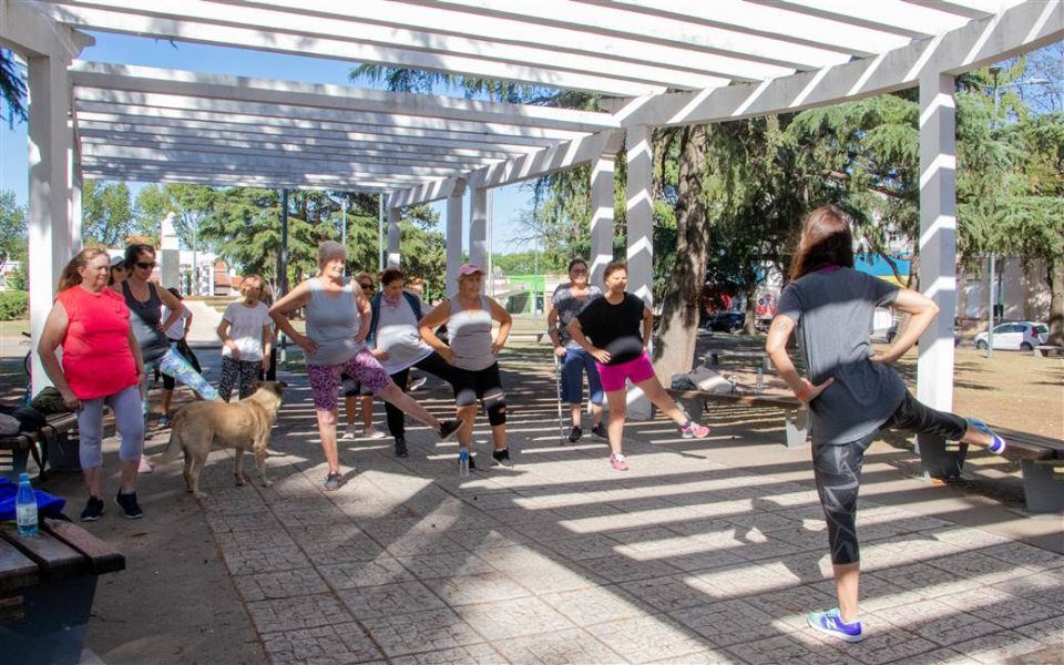 Adultos Mayores Cierre de actividades en parque Borchex 2 scaled