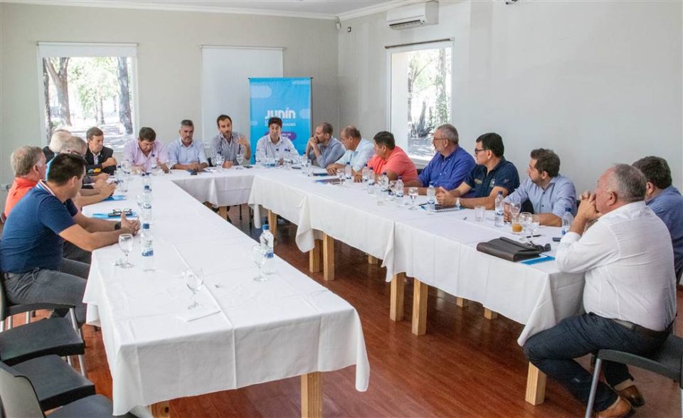 En Junín se reunieron los secretarios de Seguridad del noroeste: Preocupación por el narcotráfico, la llegada de delincuentes desde el conurbano y piden más policías 2 Seguridad Encuentro regional de secretarios 1 scaled
