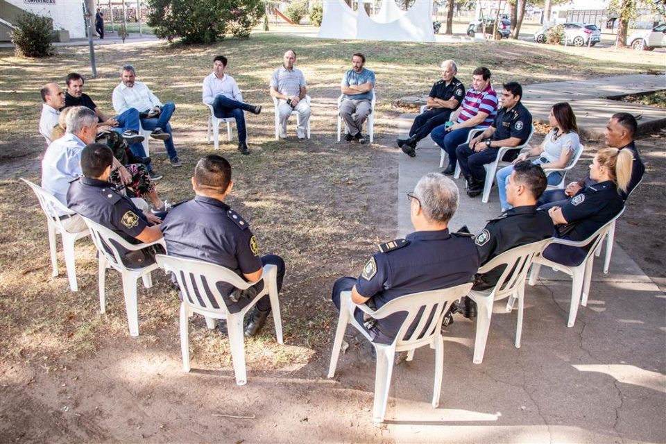 Seguridad Reunion mesa seguridad rural 2 scaled