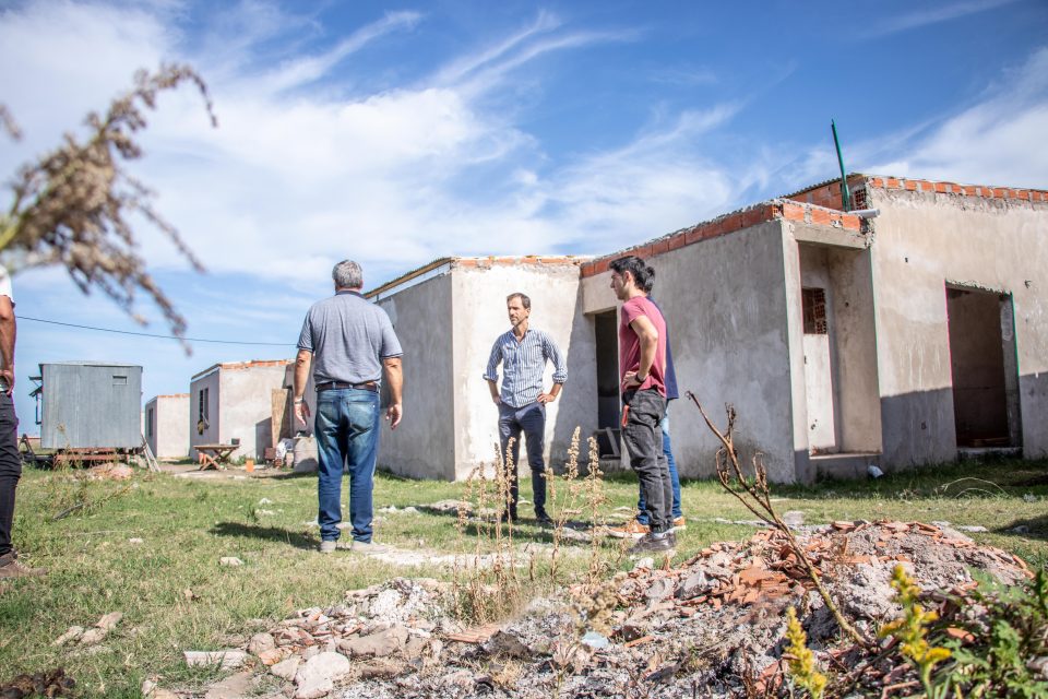 Petrecca Visita obras 25 viviendas 1 scaled