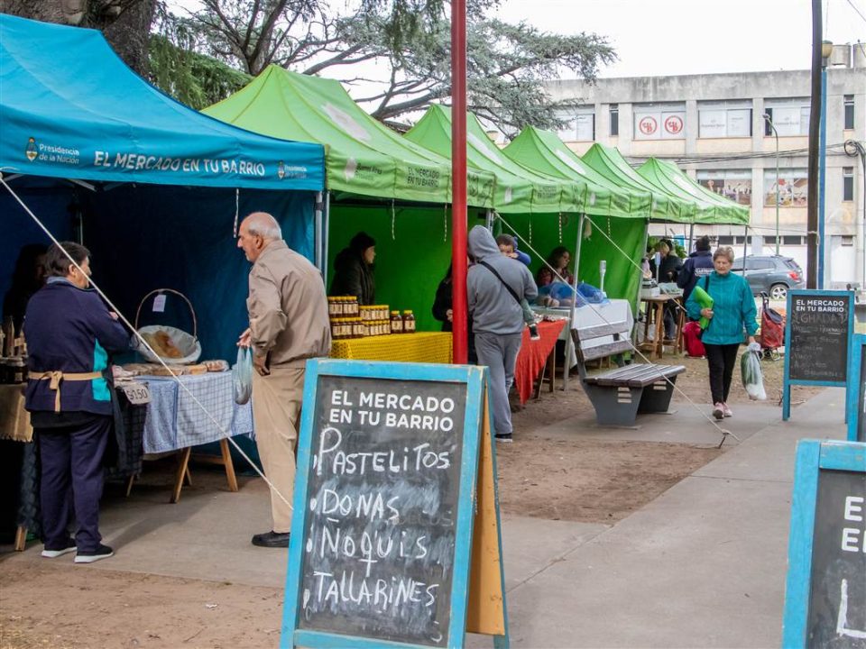 mercado en tu barrio plaza marcilla 2 scaled