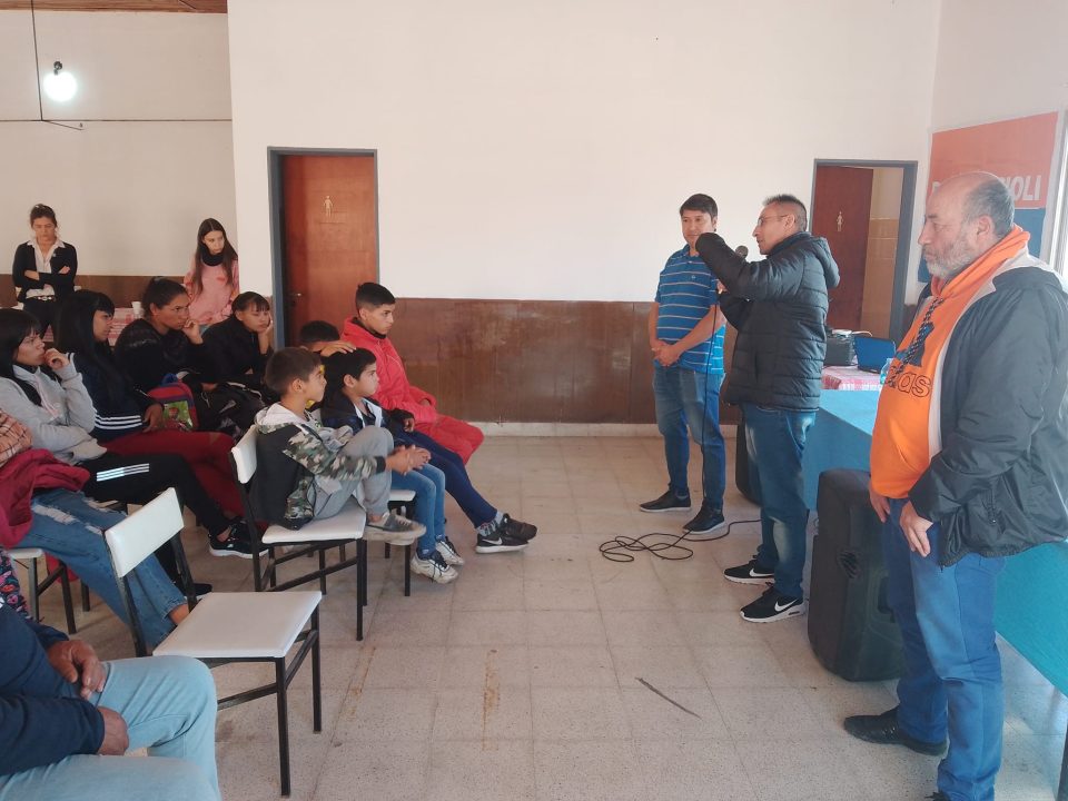 Carrera hacia las PASO: El Sciolismo desembarcó en la Cuarta e hizo plenario en Junín 9 sciolismo17 scaled