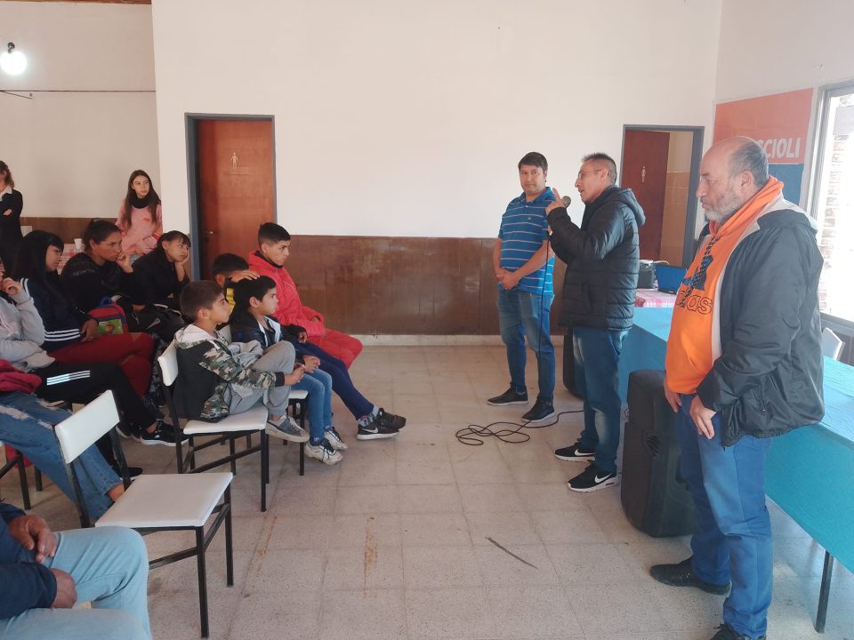 Carrera hacia las PASO: El Sciolismo desembarcó en la Cuarta e hizo plenario en Junín 8 sciolismo18 scaled