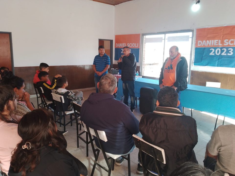 Carrera hacia las PASO: El Sciolismo desembarcó en la Cuarta e hizo plenario en Junín 7 sciolismo19 scaled