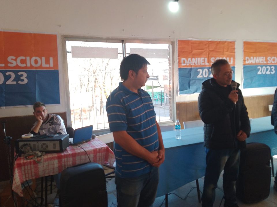Carrera hacia las PASO: El Sciolismo desembarcó en la Cuarta e hizo plenario en Junín 6 sciolismo20 scaled