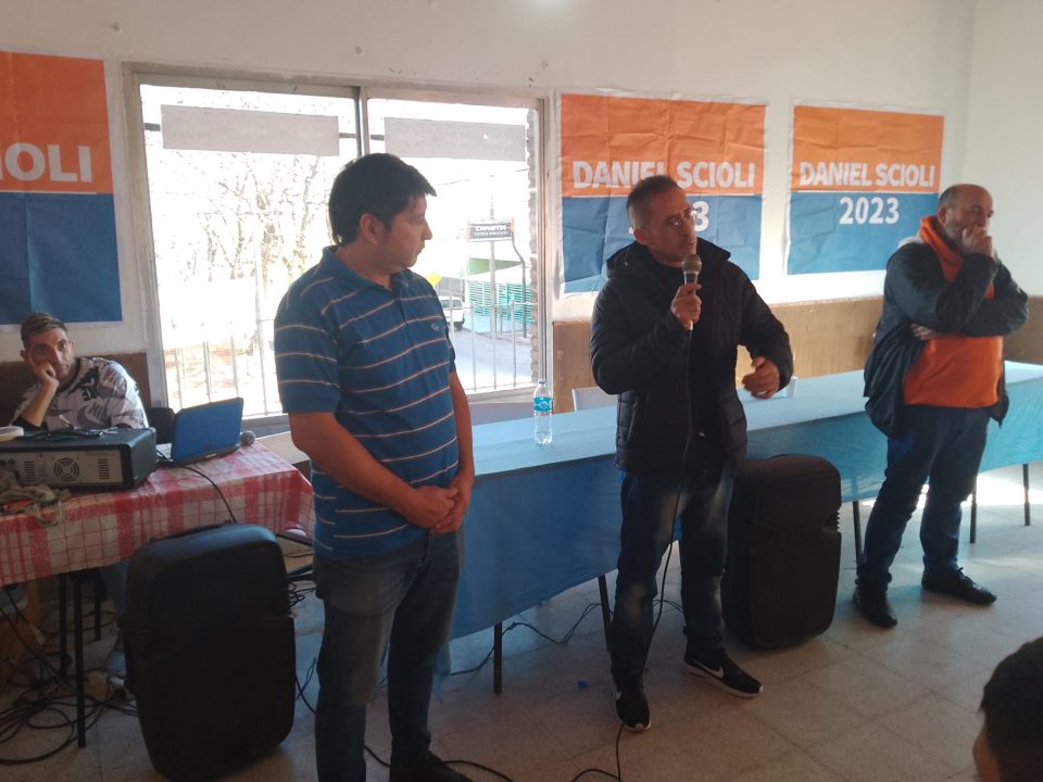 Carrera hacia las PASO: El Sciolismo desembarcó en la Cuarta e hizo plenario en Junín 5 sciolismo21 scaled