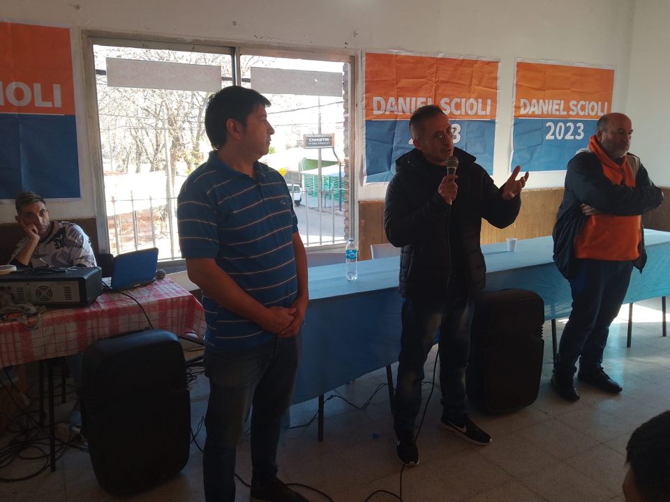 Carrera hacia las PASO: El Sciolismo desembarcó en la Cuarta e hizo plenario en Junín 3 sciolismo23 scaled