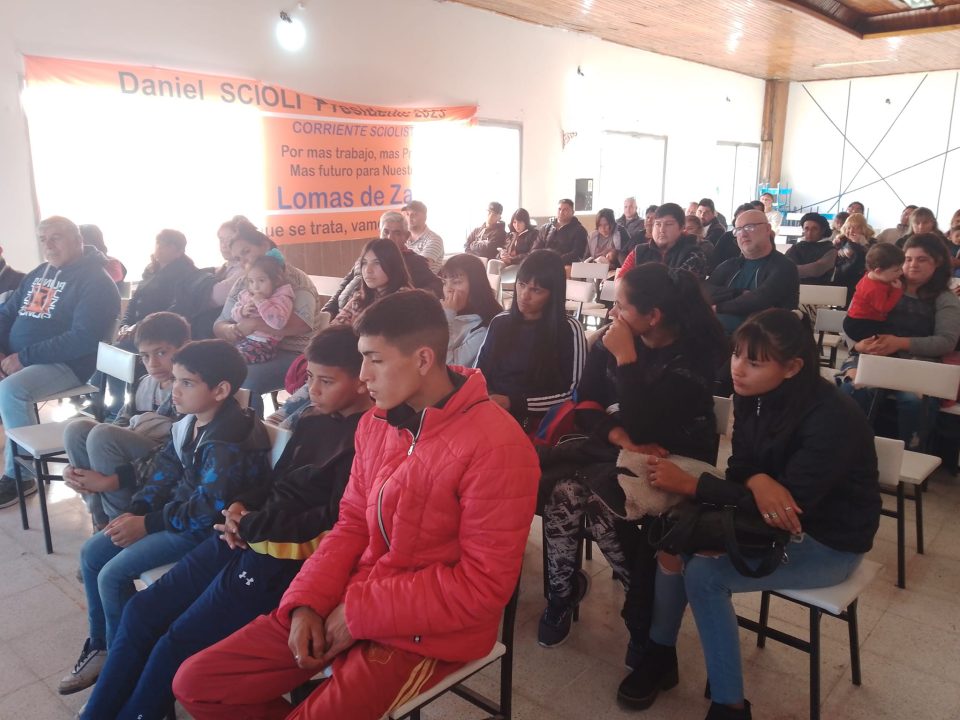 Carrera hacia las PASO: El Sciolismo desembarcó en la Cuarta e hizo plenario en Junín 1 sciolismo25 scaled