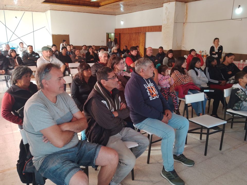 Carrera hacia las PASO: El Sciolismo desembarcó en la Cuarta e hizo plenario en Junín 18 sciolismo8 scaled