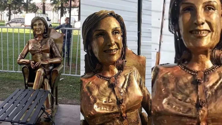 estatua de mirtha