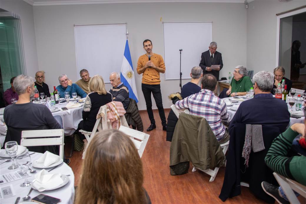 petrecca reconocimiento a deportistas 1