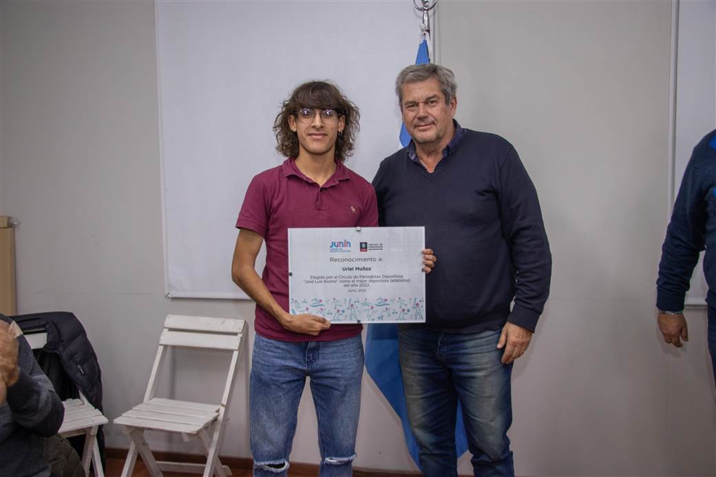 petrecca reconocimiento a deportistas 5