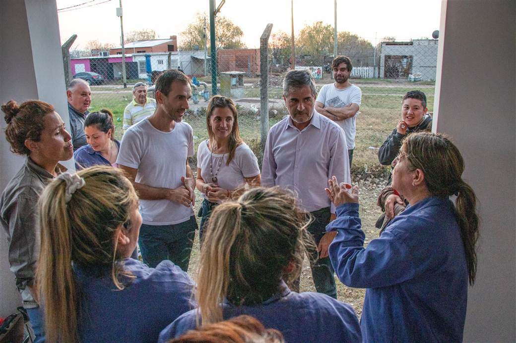 petrecca visita escuela de formacion de la uocra 4