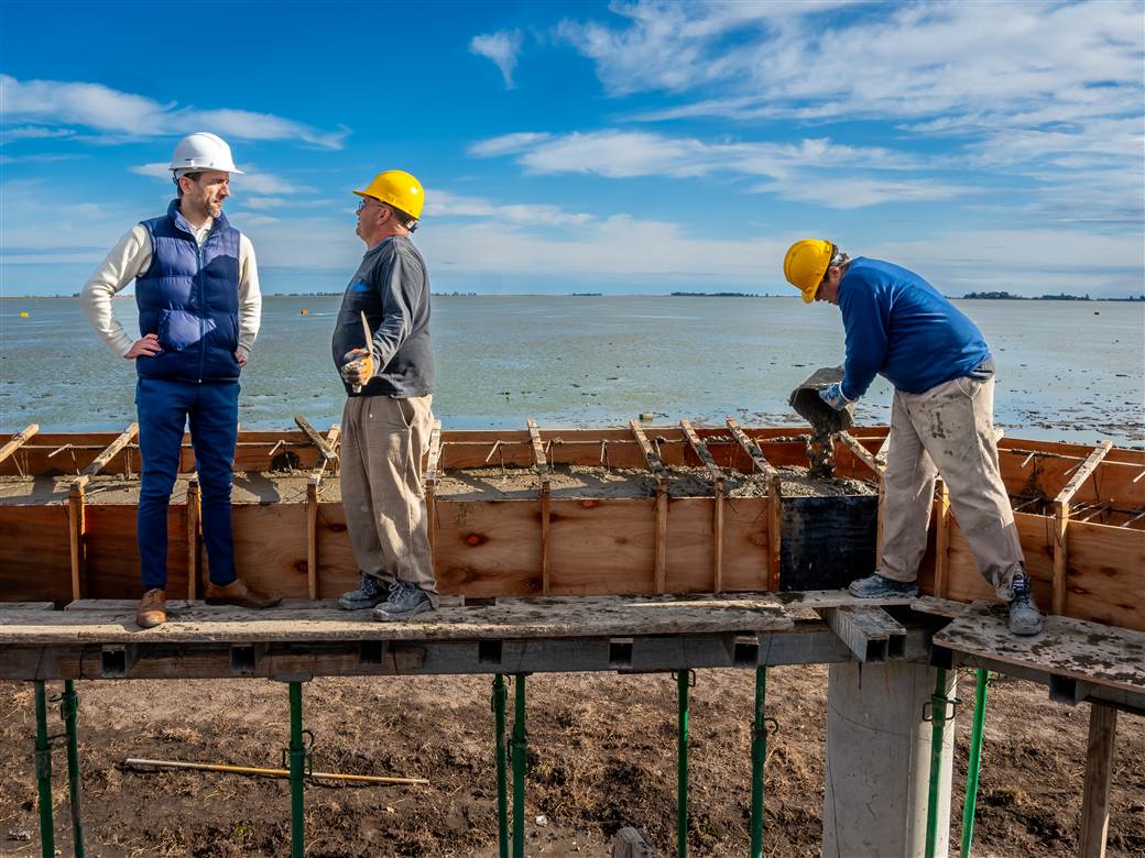 obras publicas segunda etapa espigon pnlg 3