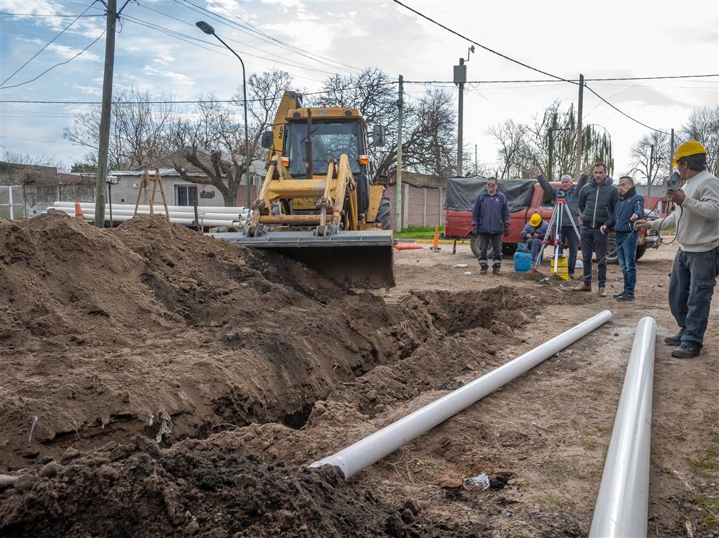 obras sanitarias trabajos extension de red de cloacas 2