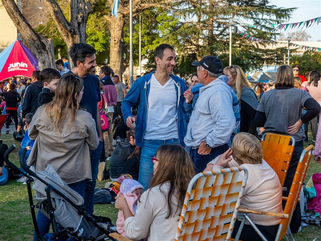 petrecca feria compra en junin 2