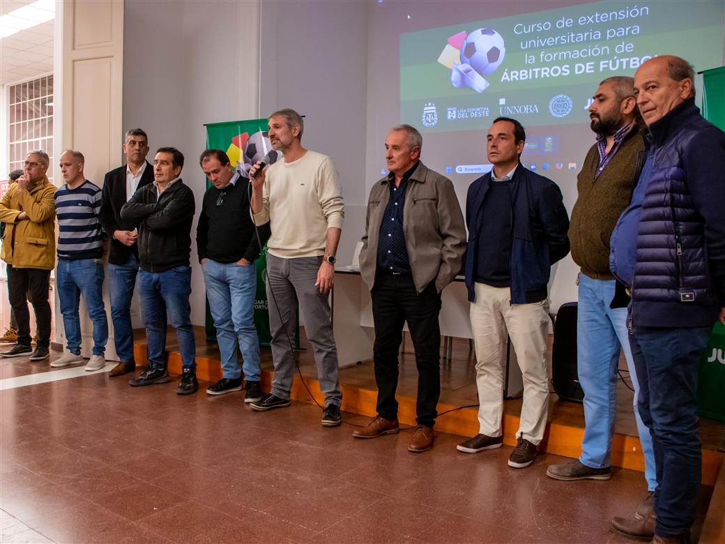 deportes inicio curso formacion de arbitros 1