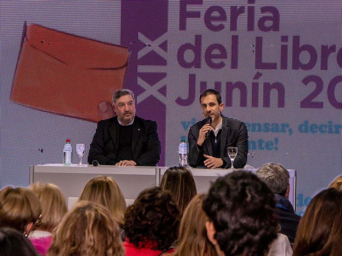 feria del libro apertura y charla balmaceda 23 scaled