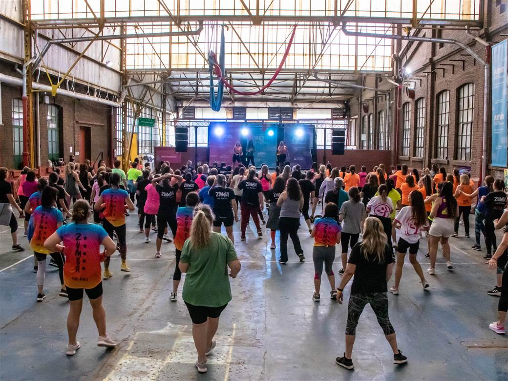 deportes zumba en el beto mesa 1