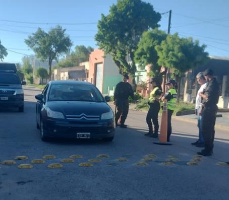 seguridad operativo en barrio emilio mitre 1