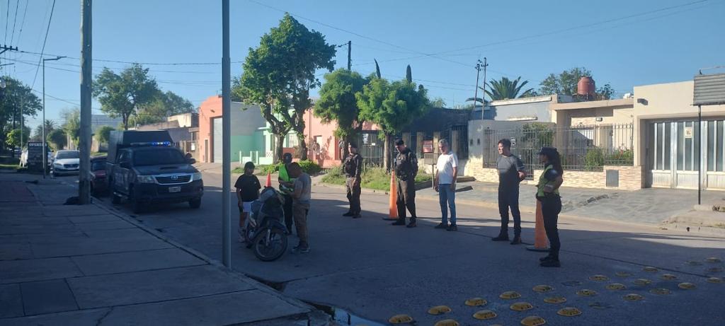 seguridad operativo en barrio emilio mitre 2