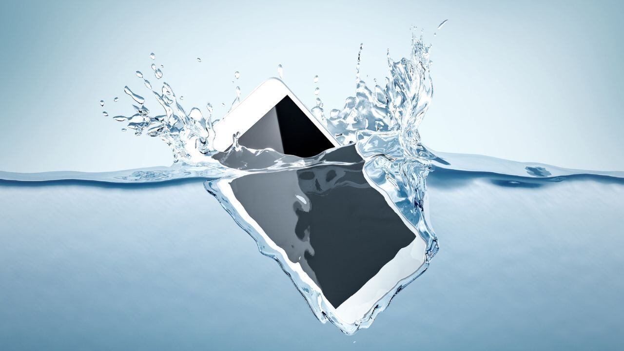 celular agua