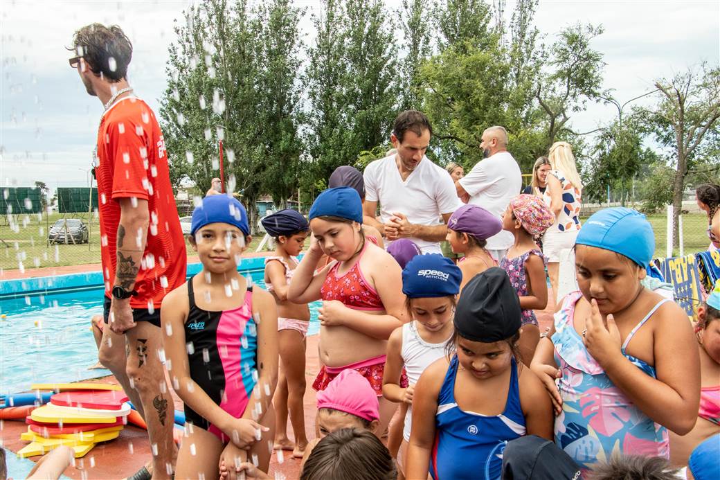 petrecca visita sede escuelas abiertas en verano 3