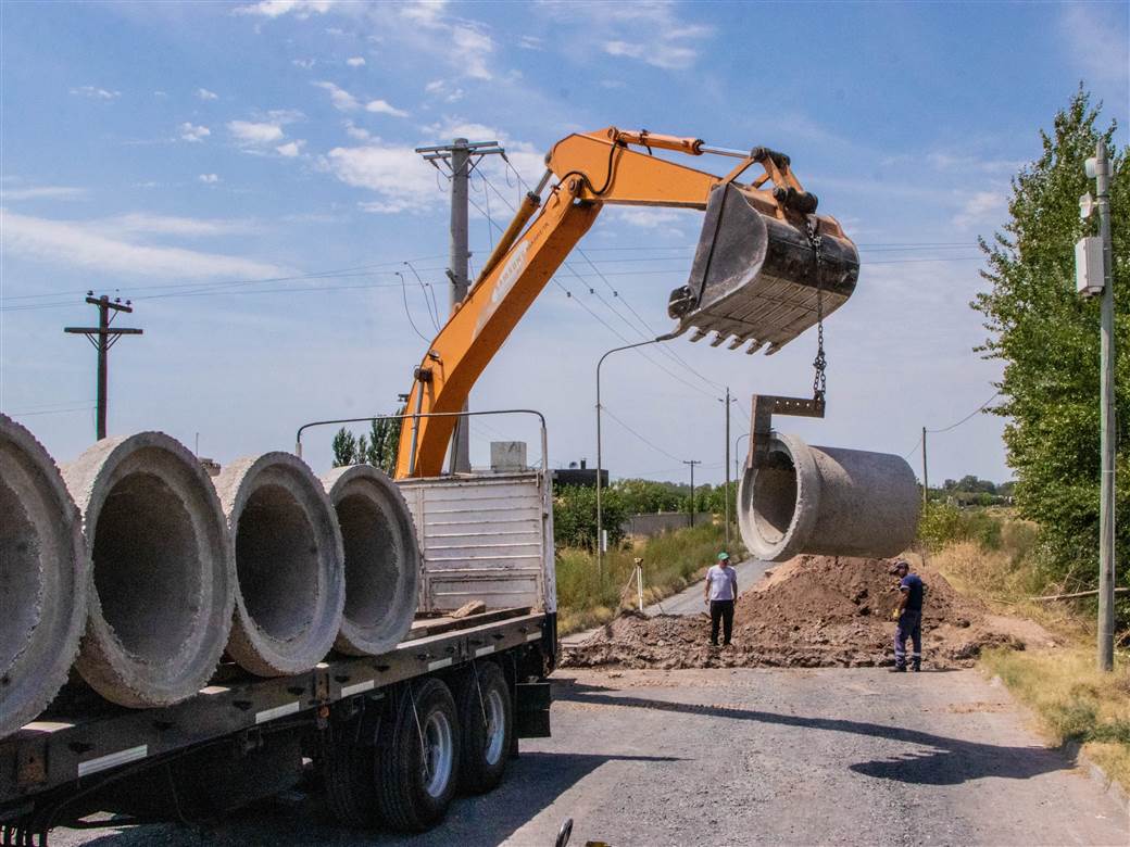 obras publicas entubamiento calle las gallaretas 1