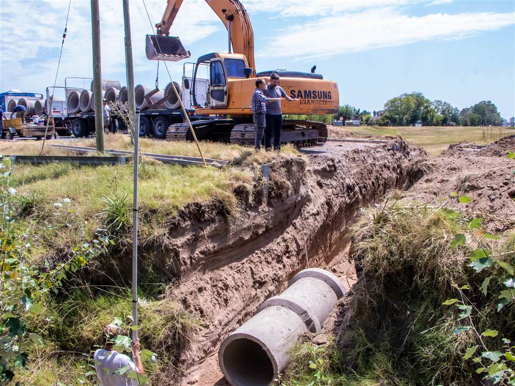 obras publicas entubamiento calle las gallaretas 2