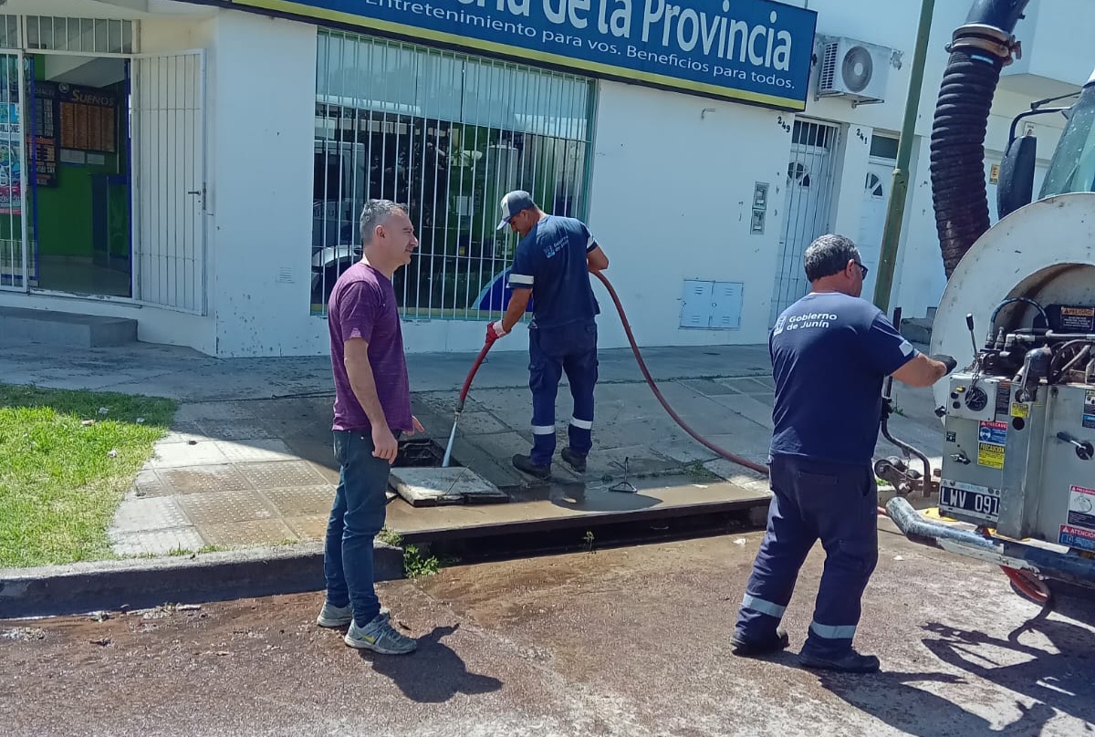 obras sanitarias limpieza de desagues pliviales