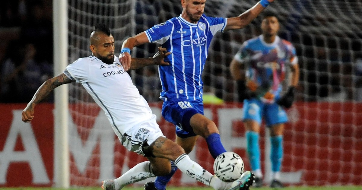 colo colo godoy cruz