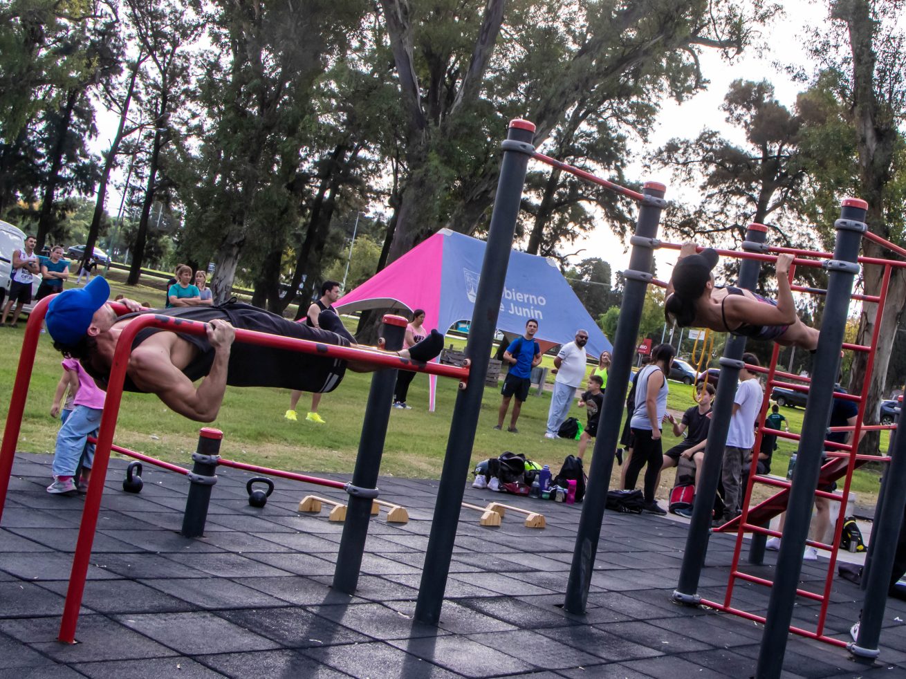 deportes calistenia en el parque borchex 3 scaled