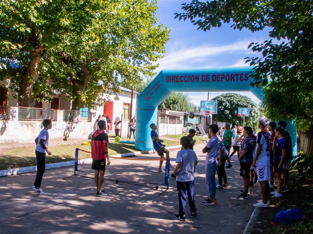 deportes y educacion escuela 21 de saforcada 3